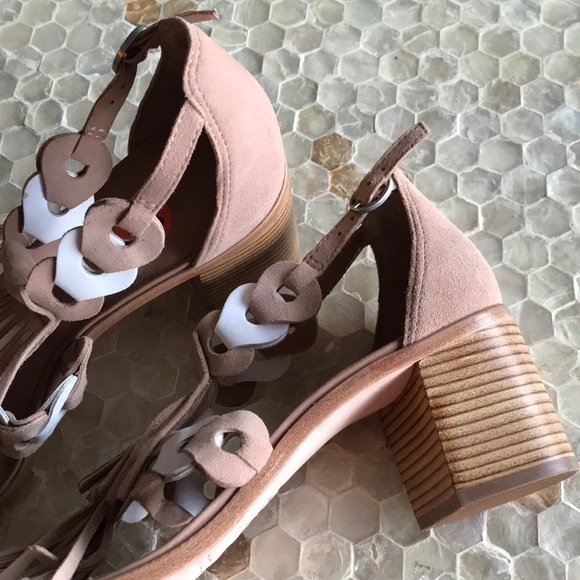 NWOB Bernardo Beige Suede Sandals 2” heel - Picture 3 of 4